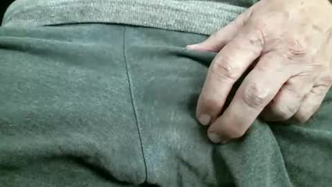 ngurth online show from November 23, 7:35 pm