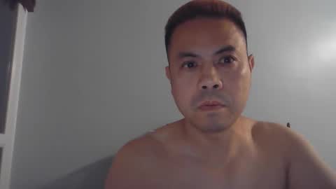 nguyen7788789 online show from September 21, 4:14 am
