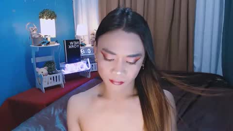 hottie nicole online show from December 3, 12:59 pm