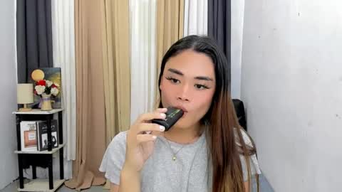 Snapshot of nhics_and_hades chatting on January 18, 12:36 am nhics and hades online show from January 18, 12:36 am