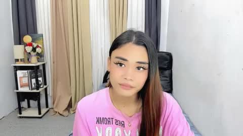 Snapshot of nhics_and_hades chatting on January 19, 12:36 am nhics and hades online show from January 19, 12:36 am