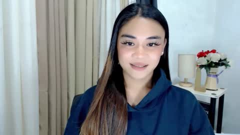 Snapshot of nhics_and_hades chatting on February 22, 12:12 am nhics and hades online show from February 22, 12:12 am