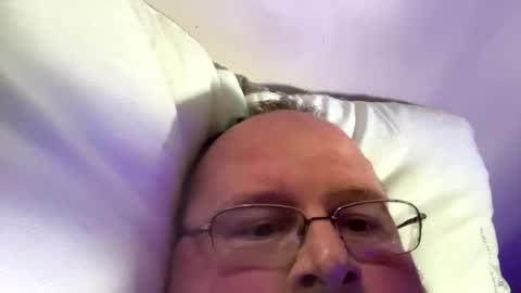 Snapshot of nhtechjoel chatting on March 22, 7:17 pm Nhtech online show from March 22, 7:17 pm