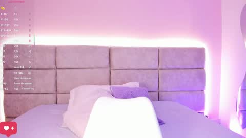 Nia online show from April 16, 12:39 pm