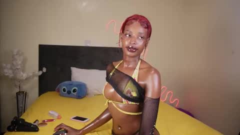 kikiNiaAria online show from December 17, 2:11 pm