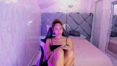   NIA  online show from October 1, 8:37 pm