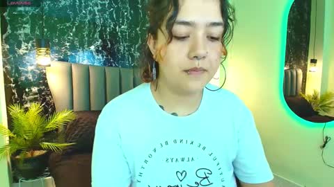 nia_starkx online show from September 15, 3:01 pm