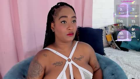 Nia online show from February 28, 4:19 pm