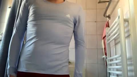 nial_31 online show from January 10, 1:09 pm