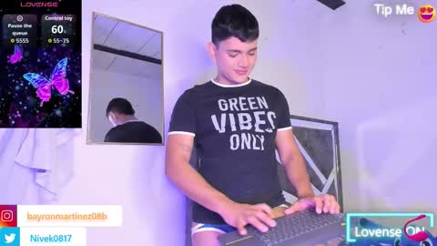 Niall  online show from February 27, 1:33 pm