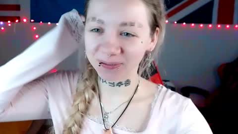 nica_kawaii online show from March 19, 6:06 am