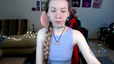 Snapshot of nica_kawaii chatting on June 26, 1:15 pm nica_kawaii online show from June 26, 1:15 pm