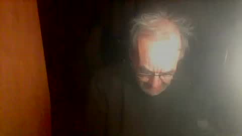 Snapshot of nice6body chatting on April 2, 10:07 pm nice6body online show from April 2, 10:07 pm