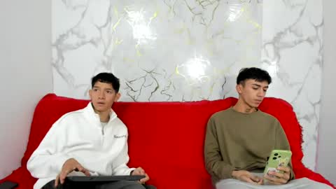 Snapshot of nice_boys11 chatting on June 30, 1:12 pm nice_boys11 online show from June 30, 1:12 pm