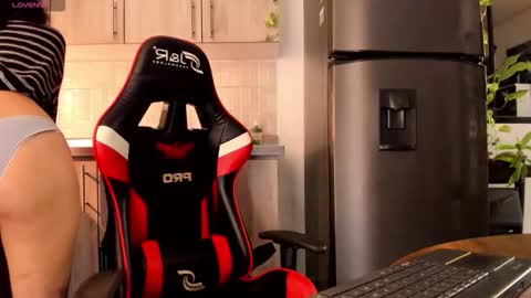 day  online show from November 16, 1:55 am