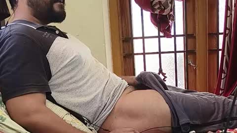 Snapshot of nice_guy_4u_ chatting on April 18, 9:24 am Robin online show from April 18, 9:24 am