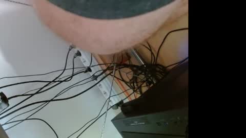 Snapshot of niceballs_munich chatting on July 15, 3:28 pm Paul online show from July 15, 3:28 pm