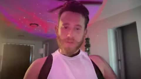 niceballz69 online show from May 3, 10:27 pm