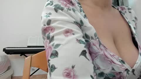 Sfora online show from November 24, 12:10 am