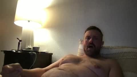 Snapshot of nicebuttniceguy chatting on October 17, 3:10 am NiceButtNiceGuy online show from October 17, 3:10 am