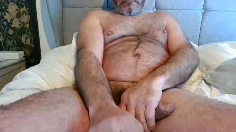 hot builder online show from February 15, 10:03 am