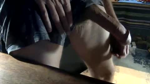 Snapshot of nicedickdave77 chatting on October 31, 3:18 am nicedickdave77 online show from October 31, 3:18 am