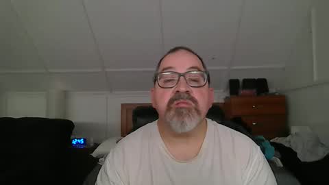Snapshot of niceguy7208 chatting on June 9, 4:46 am niceguy7208 online show from June 9, 4:46 am