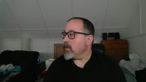 Snapshot of niceguy7208 chatting on June 16, 4:48 am niceguy7208 online show from June 16, 4:48 am