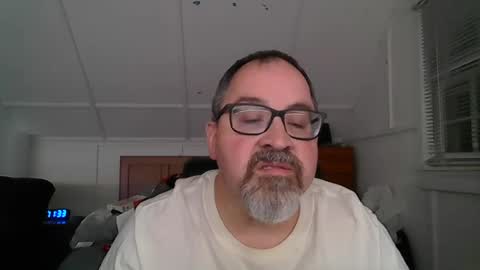 Snapshot of niceguy7208 chatting on July 16, 3:34 am niceguy7208 online show from July 16, 3:34 am