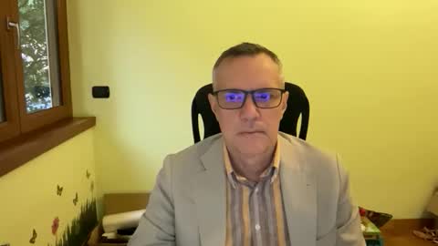 Snapshot of niceshy_71 chatting on October 17, 4:20 pm Andrew online show from October 17, 4:20 pm