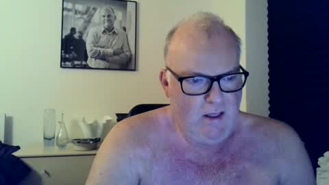 nicexxdane online show from January 12, 4:42 am