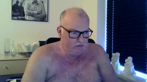 nicexxdane online show from March 6, 10:30 am