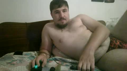 Snapshot of nick1213n chatting on June 7, 11:52 pm nick1213n online show from June 7, 11:52 pm