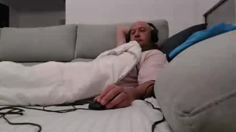 nick_rick01 online show from April 29, 2:37 am