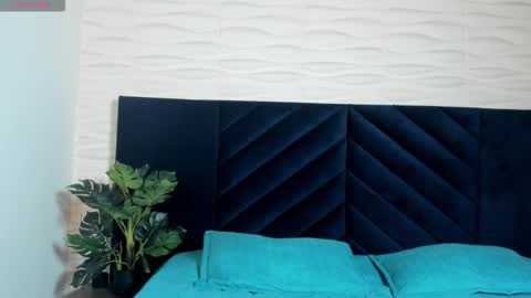 Nick  online show from February 5, 12:21 pm