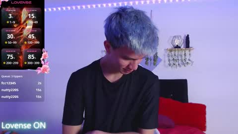 Nick  online show from March 27, 1:55 pm