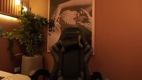 Jhohan online show from January 6, 1:04 pm