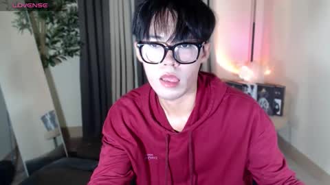 Snapshot of nick_wilde_07 chatting on June 2, 5:53 am Nick online show from June 2, 5:53 am