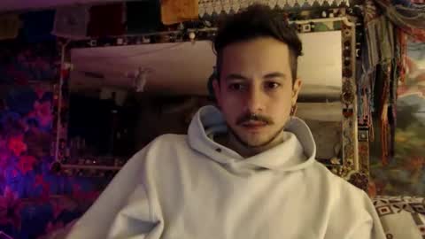 Snapshot of nickandmaryane chatting on March 14, 2:39 am nickandmaryane online show from March 14, 2:39 am