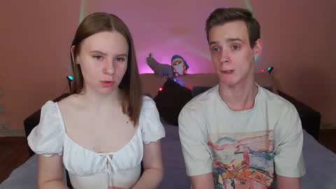 Snapshot of nickandmolly chatting on January 12, 4:29 pm nick and molly online show from January 12, 4:29 pm