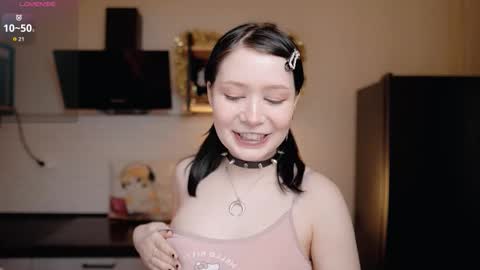 nickari_x online show from March 21, 6:18 am