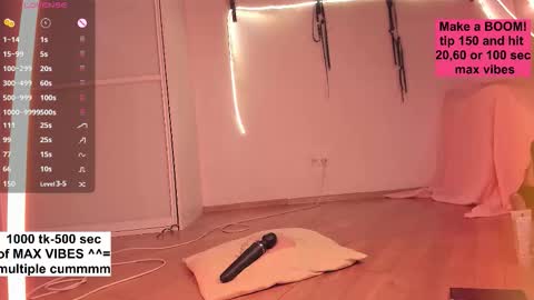 Karolina online show from November 28, 9:45 am