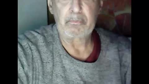 nickincali online show from December 27, 9:28 am