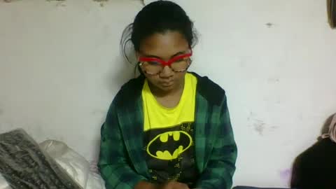 nickiqqyuu online show from July 20, 12:36 am