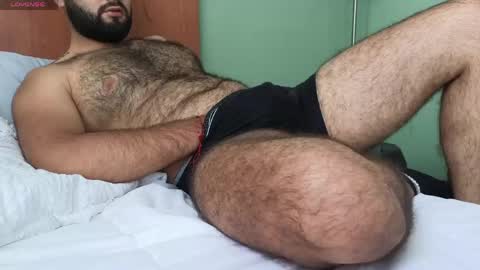 Nicolas              online show from April 17, 7:17 pm