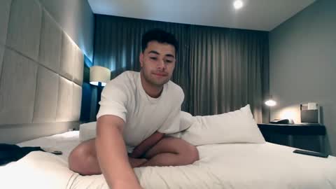 Nick maxx online show from January 29, 2:42 pm