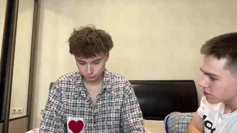 Snapshot of nickoxide chatting on October 29, 5:04 pm nickoxide online show from October 29, 5:04 pm