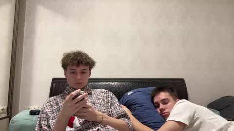 Snapshot of nickoxide chatting on November 9, 5:00 pm nickoxide online show from November 9, 5:00 pm