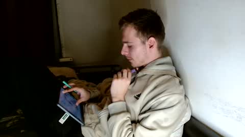 Nick online show from September 12, 7:47 pm