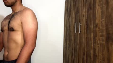 Snapshot of nicktristen_16 chatting on October 29, 3:36 pm nicktristen_16 online show from October 29, 3:36 pm